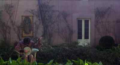 [Mrs. Chasen]
Harold! - Harold and Maude