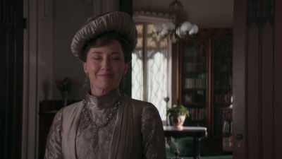 Mrs. George Russell, - The Gilded Age