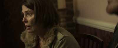 Mrs Knight? This is DCI Jones
and DI Monroe. - Rise of the Footsoldier: Vengeance