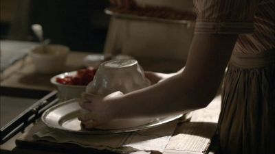 MRS. PATMORE:
Oh, for heaven's sake,
hold it steady - Downton Abbey