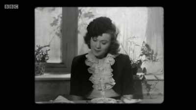Mrs Schulze received
a letter from Kurt. - Berlin 1945