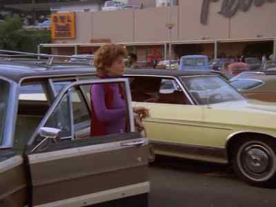 Mrs. Williams. - The Streets of San Francisco