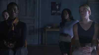 Ms. Bryant. - Pretty Little Liars: Original Sin
