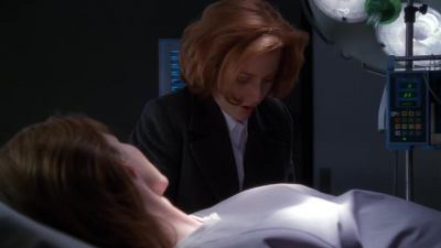 Ms. Hendershot,
you have to get up. - The X-Files