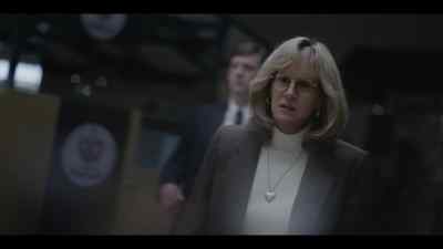 Ms. Lewinsky, we're agents
with the Federal Bureau - American Crime Story