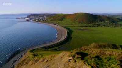 Much of Wales
is sparsely populated - Wales: Land of the Wild