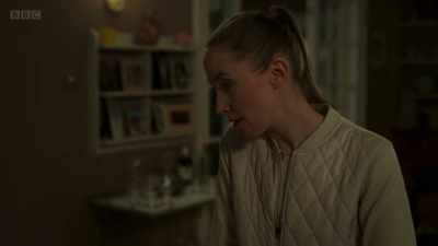 MUFFLED SPEECH AND FOOTSTEPS - Chloe