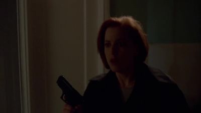 (Mulder) Help! Help! - The X-Files