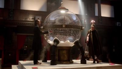 Multi nucleate crystalline organism with the - "Doctor Who" The Snowmen