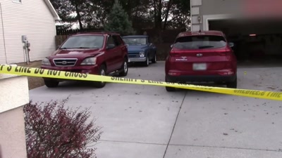 Multiple units within
the sheriff's department moved in. - Killers: Caught on Camera
