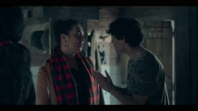 - Mum, I swear to you
that they're there. - Mystic