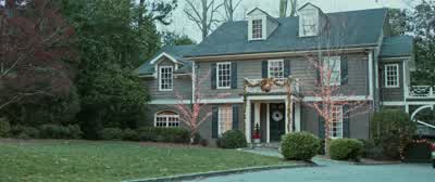 Mum, let me open my present. - Love, Simon