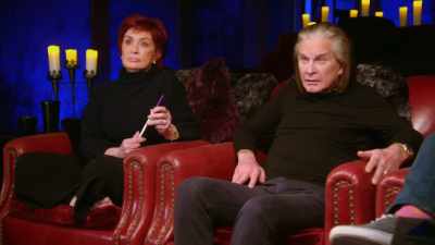 [mumbles] It looks like
some... a living thing... - The Osbournes Want to Believe