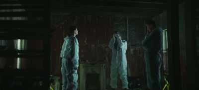 (mumbling) Like a chip pan fire
without the chips. - The Chemistry of Death