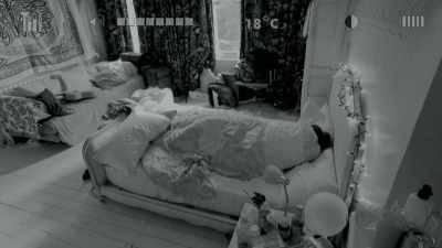Mummy. I know you're sleeping,
but I've got to go. - Hang Ups