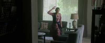 Mummy-ji is upstairs.
I'll clean Vikram sir's room. - Thappad