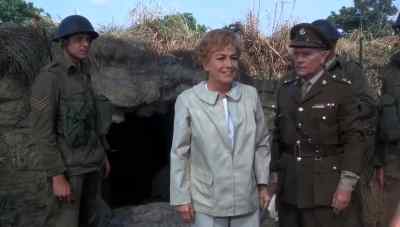 - Mummy! Mummy! - Trog