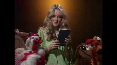 [MUPPETS CHATTERING] - The Muppet Show