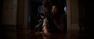 -[murderer grunts]
-[woman chokes] - Brazen