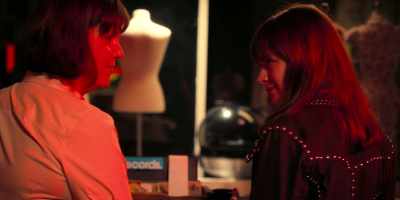 [murmurs indistinctly] - Girlboss
