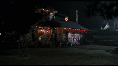 MURTAUGH: I don't think the cat will like this. - Lethal Weapon