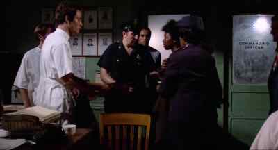 Muscles, he's all yours. - Serpico