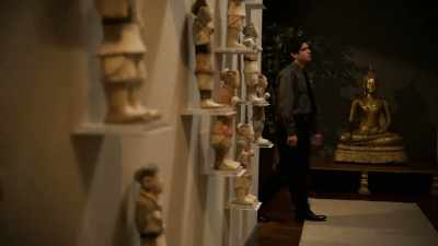 Museum security guards moved
through the building - History's Greatest Heists with Pierce Brosnan