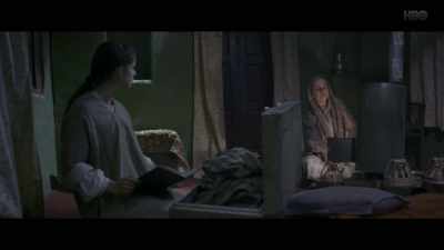 - Musiałam spalić.
- Dlaczego? - No Fathers in Kashmir