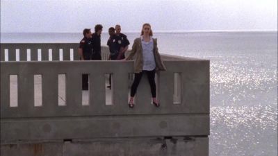 [music continues] - One Tree Hill