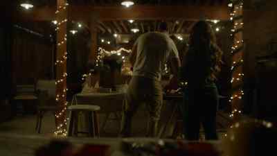 [music continues] - A Carpenter Christmas Romance