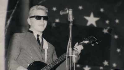 [music continues] - ZZ Top: That Little Ol' Band From Texas