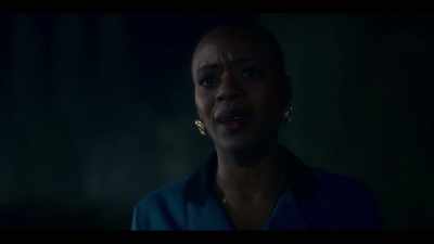 [music crescendos abruptly] - The Haunting of Bly Manor