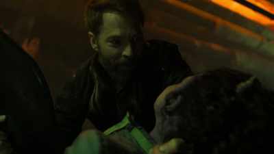 -[music dies]
-[Amae gasping] - Vagrant Queen