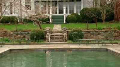 [music fades] - Martha