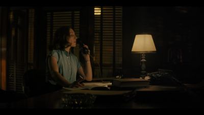 - ♪ (MUSIC FADES) ♪
- (TELEPHONE RINGING) - Perry Mason