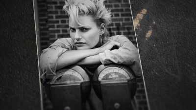 Music fans, even, - Women Who Rock