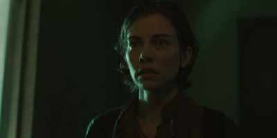 [music intensifies] - The Walking Dead: Dead City