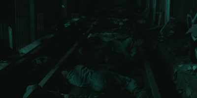 [music intensifies] - The Walking Dead: Dead City