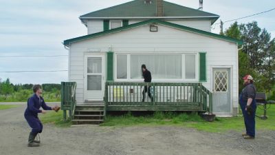 (MUSIC PLAYING) - Letterkenny