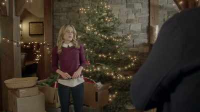 [music playing] - Meeting Mr. Christmas