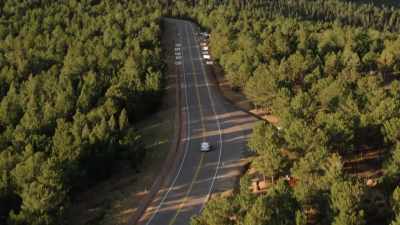 [music playing] - Pike's Peak: On The Edge