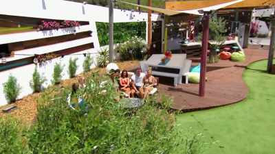(MUSIC PLAYING) - Love Island