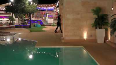 (MUSIC PLAYING) - Love Island