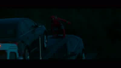 One hundred meters from destination and closing. - Spider Man: Homecoming