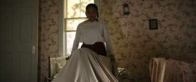 [music] - A Southern Haunting