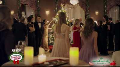 [Music] - A Cheerful Christmas