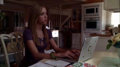 (music volume increases) - Desperate Housewives