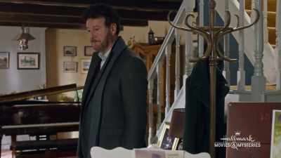 Musicians are worth more
dead than alive, - Haunted Harmony Mysteries: Murder in G Major