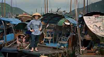 Must be getting very hungry. - The World of Suzie Wong