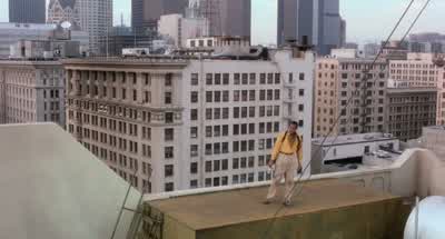 Must be losing it. - Predator 2